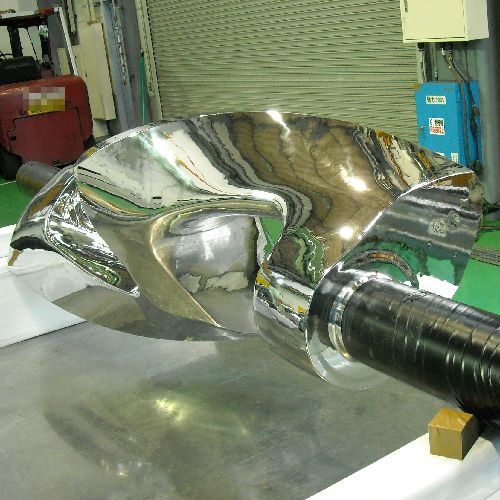 バッチニーダ 撹拌羽根