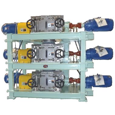 ロールグラニュレータ 多段式