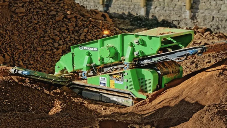 自走式スクリーン Harrier 220のイメージ画像